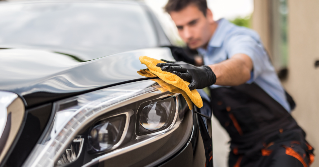 limpiar lunas del coche tras el verano